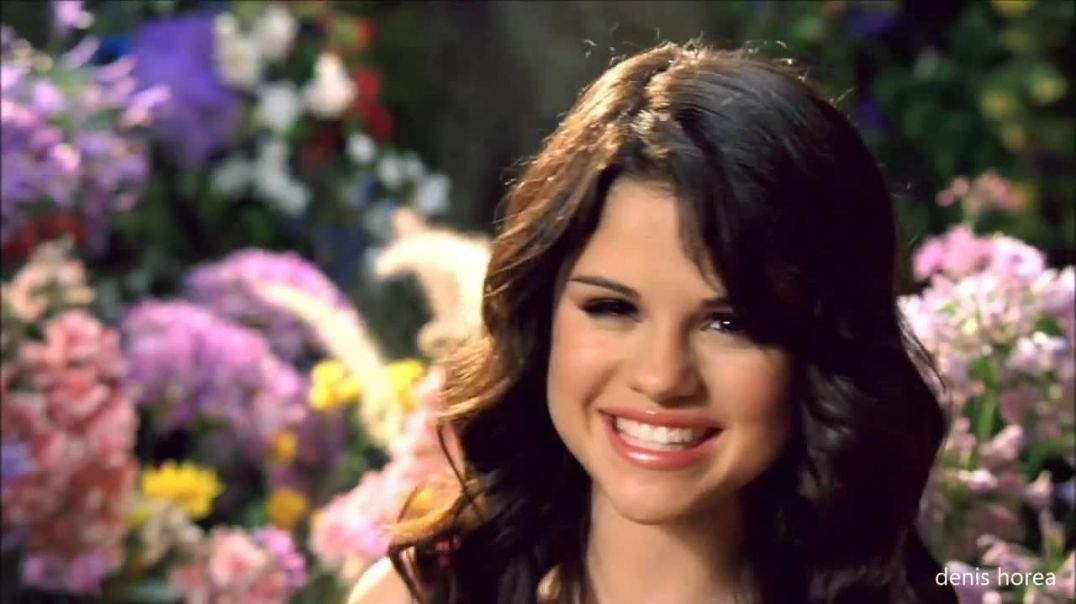 Selena Gomez - Fly To Your Heart (Official Music Video) Disney Channel